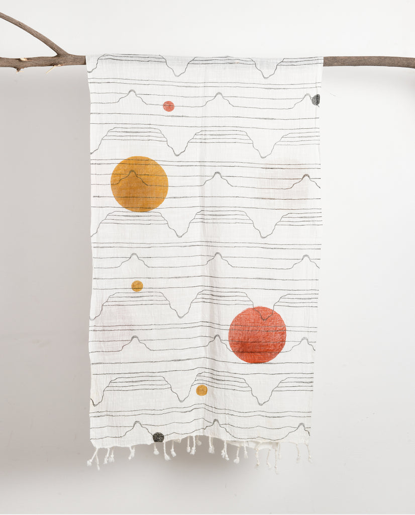 RED SUN MOON SCARF